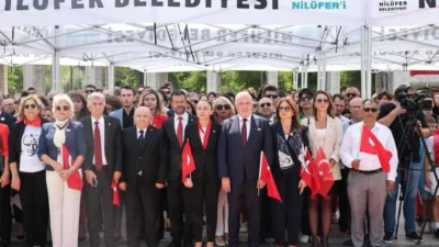 Nilüfer Belediyesi, 30 Ağustos Zafer Bayramı’nın 104’üncü yıl dönümünü Cumhuriyet