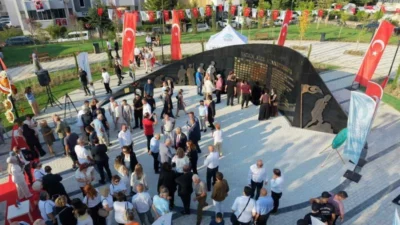 Nilüfer Belediyesi, 30 Ağustos Zafer Bayramı’nda 103 şehidin adını ölümsüzleştiren