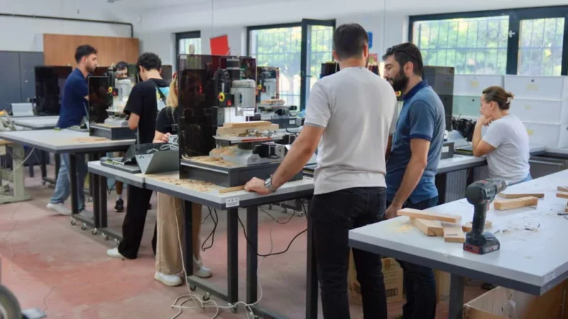 Yıldırım Belediyesi 12 bin kişiye mesleki ve teknik eğitim verirken,