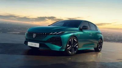 Avrupa’nın C hatchback segmentinde uzun yıllardır önemli bir oyuncu olan