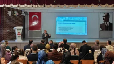 Bursa İl Millî Eğitim Müdürü Gürhan Çokgezer, yeni eğitim-öğretim yılı