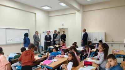 Bursa İl Millî Eğitim Müdürü Gürhan Çokgezer, Gemlik ilçesine gerçekleştirdiği