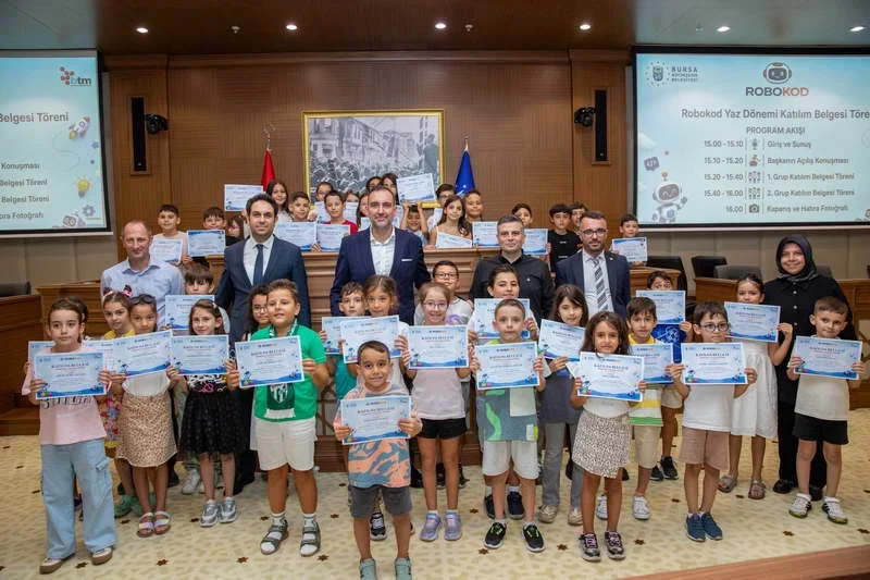 Bursa Büyükşehir Belediyesi tarafından çocukların yaz tatilini verimli ve eğitici