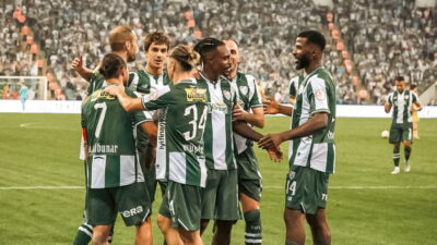 Bursaspor, Lig’in 5. Haftasında sahasında İstanbulspor ile karşı karşıya geldi.