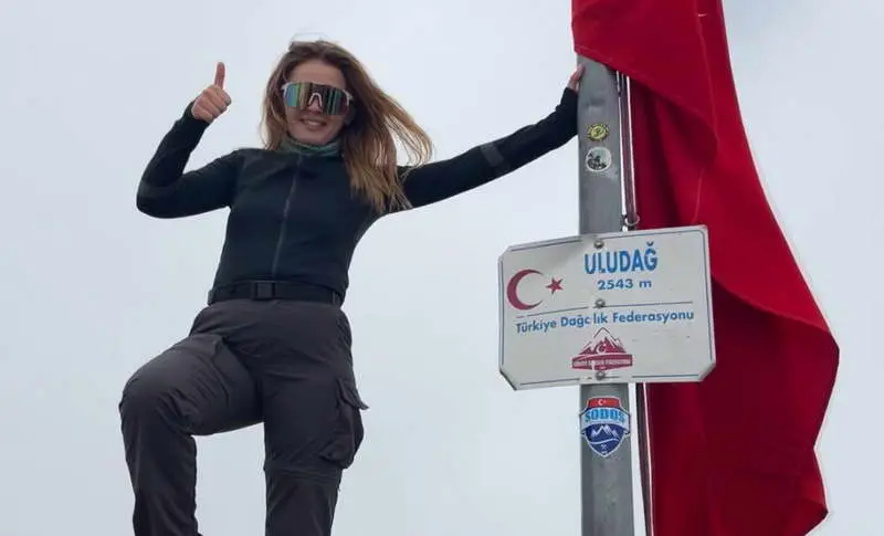 Düzce’de yaşayan 27 yaşındaki Cansu Kartal’ın spor tutkusu, lise yıllarında