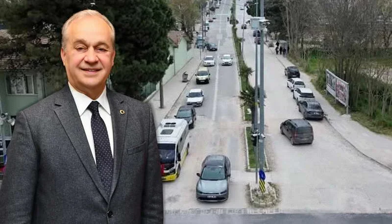 14 Eylül Bulvarının asfalt imalatının başladığını müjdeleyen Belediye Başkanı Şükrü