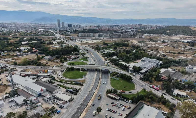 Bursa Büyükşehir Belediye Başkan Vekili Şahin Biba’nın teknik inceleme sırasında