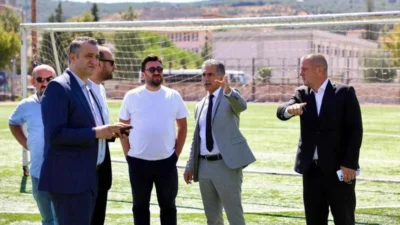 Gemlik Atatürk Stadyumu ile Umurbey Recep Tayyip Erdoğan Stadı’ndaki yenileme
