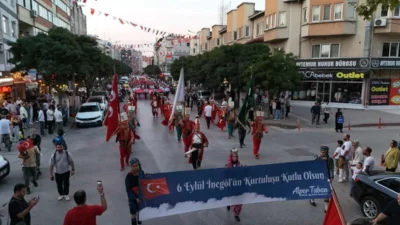 İnegöl’ün düşman işgalinden kurtuluşunun 104. yıl dönümü kutlamaları, görkemli bir