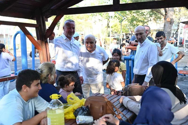 Karacabey Belediye Başkanı Fatih Karabatı, “Birlikte Konuşalım, Birlikte Çözelim” anlayışıyla