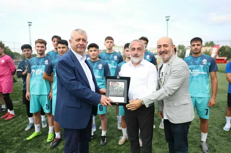 Bursa’nın düşman işgalinden kurtuluşunun 104’üncü yılı kapsamında Osmangazi Kent Konseyi’nin