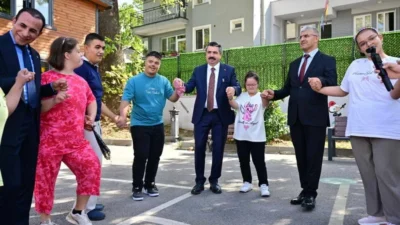 Yıldırım Belediye Başkanı Oktay Yılmaz, 2026-2027 eğitim öğretim yılının ilk
