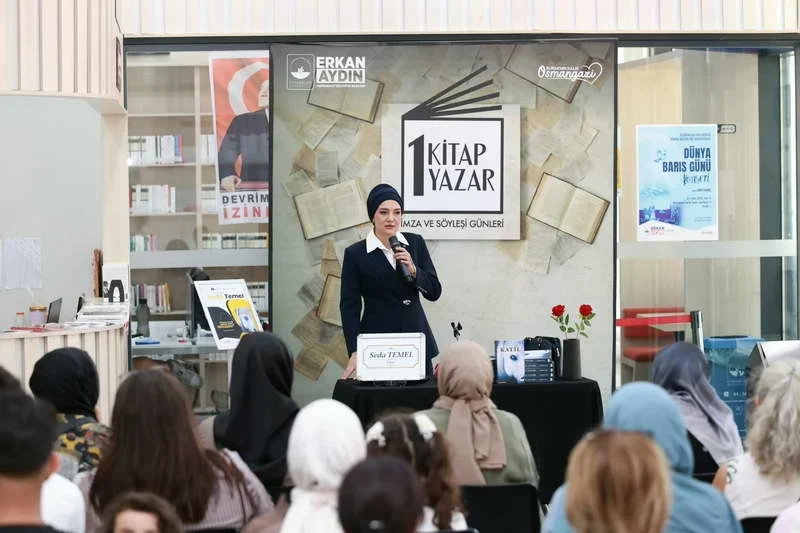 Osmangazi Belediyesi tarafından düzenlenen “1 Kitap 1 Yazar” buluşmalarının bir