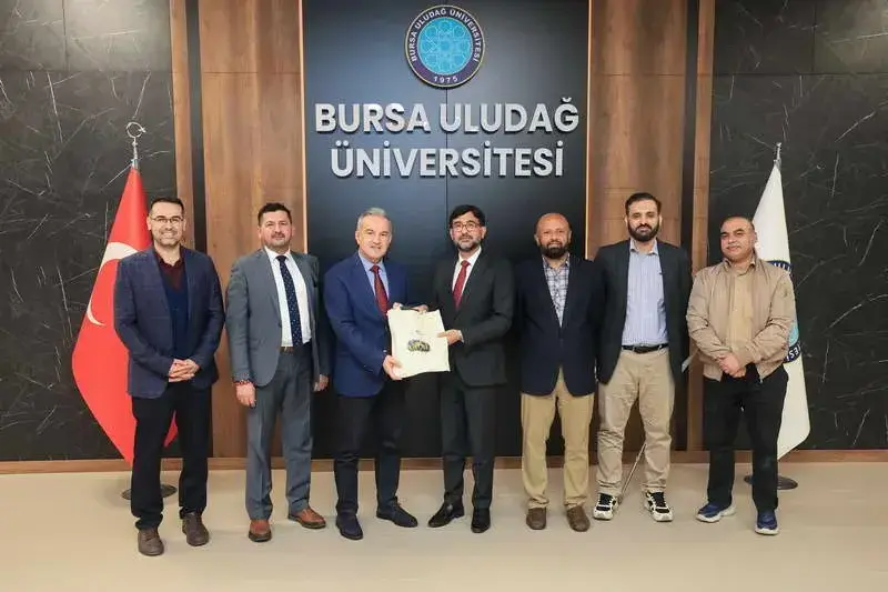 Bursa Uludağ Üniversitesi (BUÜ) ile Pakistan Institute of Management Sciences
