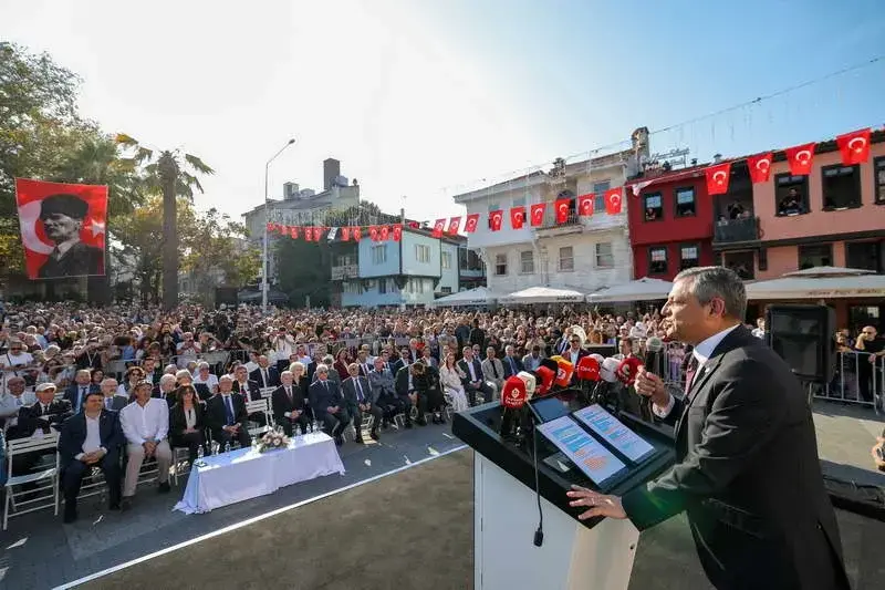 Özgür Özel Bursa’da, Mudanya Mütarekesinin Yıldönümünde Barış Buluşması