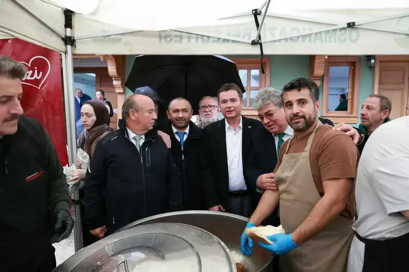 Osmangazi’de yaşayan vatandaşların sorunlarını dinleyerek çözüm üretmek ve mahallelerin ihtiyaçlarını