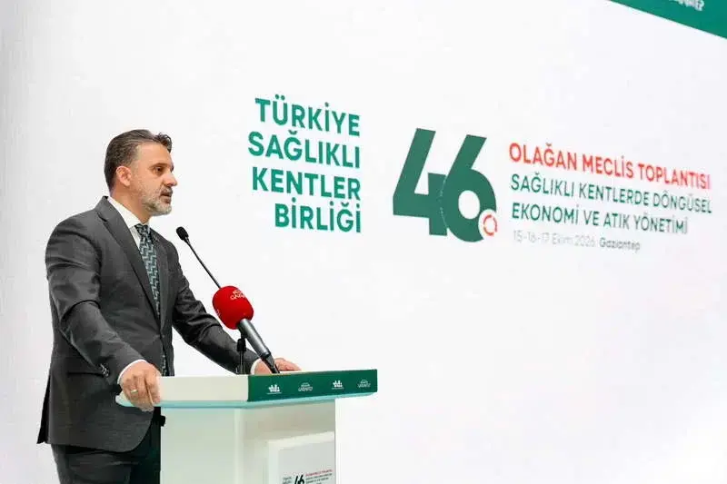 Türkiye Sağlıklı Kentler Birliği’nin 46. Olağan Meclis Toplantısı’nda konuşan Bursa
