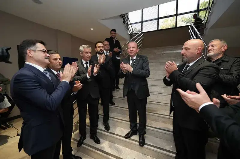 Bursa Ticaret Borsası’nda gerçekleştirilen seçimlerde 52 meslek komitesi üyesi ile