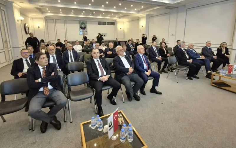 Bursa Sanayicileri ve İşinsanları Derneği (BUSİAD) Yönetim Kurulu Başkanı Tuncer