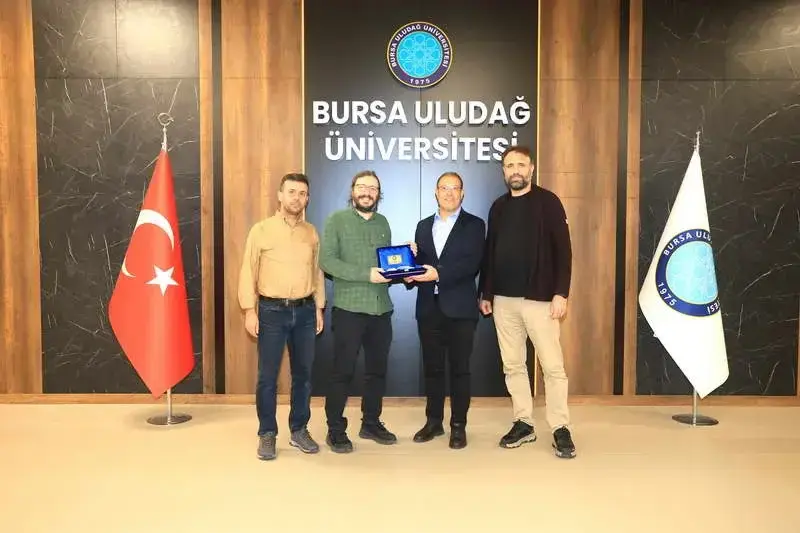 Bursa Uludağ Üniversitesi Rektörlüğü tarafından düzenlenen "Uludağ Düşünce Buluşmaları" kapsamında,