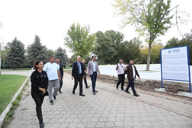 İnegöl Belediyesi’nin talebi üzerine Hikmet Şahin Kültür Parkında yeni bir