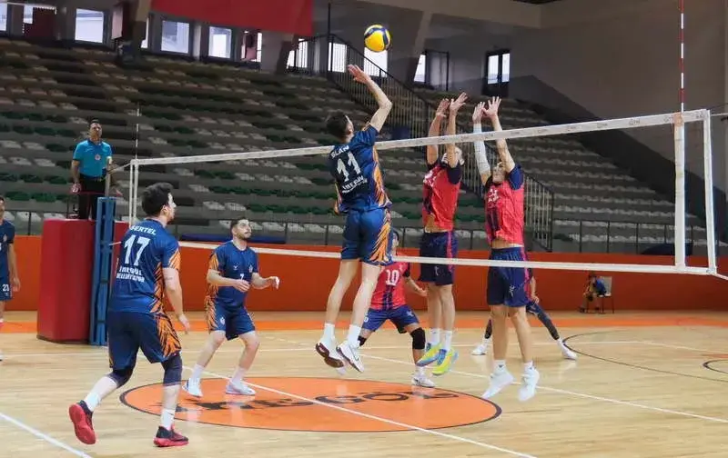 İnegöl Belediyespor Erkek Voleybol Takımı, ligin 5’inci haftasında Güner Karakaya’yı