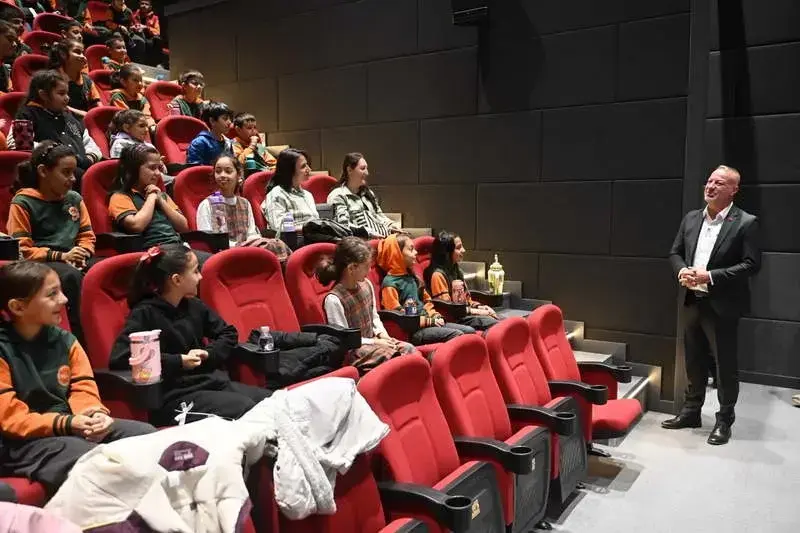 Karacabey Belediyesi tarafından Ergün Koç Kültür Merkezi bünyesinde hizmete açılan