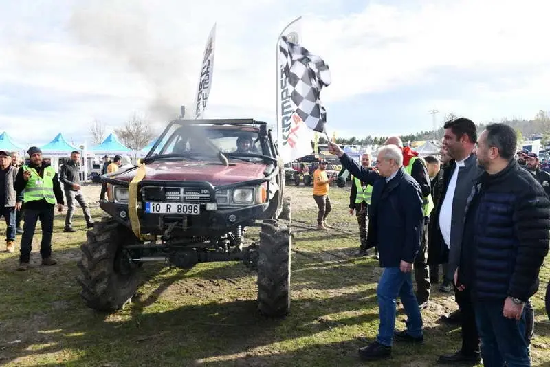 Mustafakemalpaşa Belediyesi iş birliğiyle Kirmasti Off-Road Team Derneği tarafından düzenlenecek