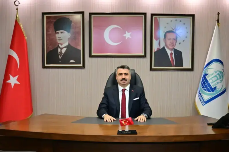 Hayata geçirdiği çalışmalarla Bursa’nın kültür-sanat hayatına canlılık getirirken, kent tarihine