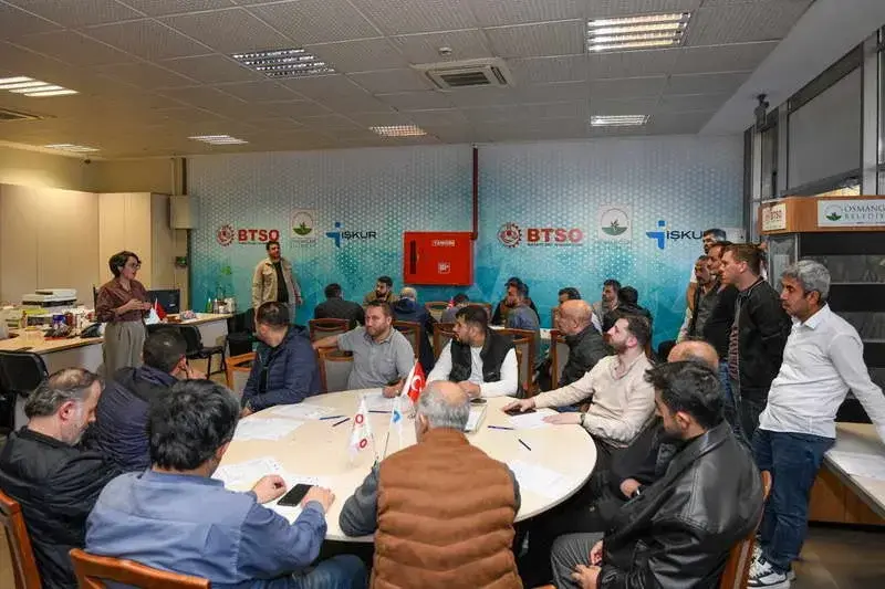 Osmangazi Belediyesi, iş arayan vatandaşlarla iş dünyasının temsilcilerini bir araya