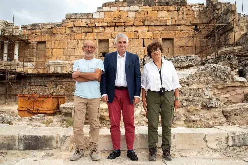 Tofaş, Türkiye’nin en önemli kültürel miras alanlarından Hierapolis Antik Kenti’ndeki