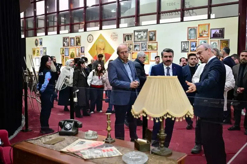Yıldırım Belediyesi, 2026-2027 Kültür Sanat Sezonu’nu ‘Hoşça Bak Zatına’ temasıyla